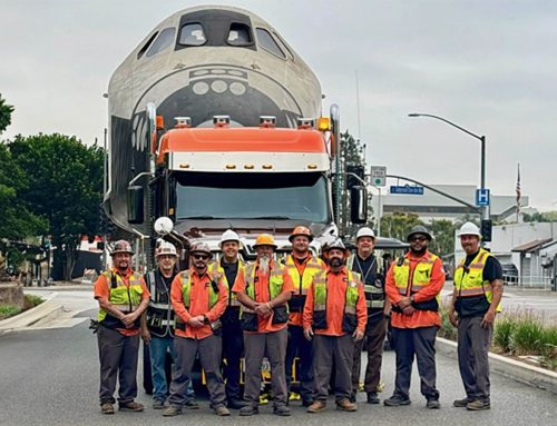 The “Inspiration” Space Shuttle Mock-Up Makes Its Move